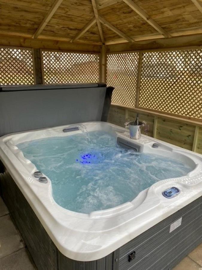 Hollicarrs - Bluebell Lodge Riccall Dış mekan fotoğraf