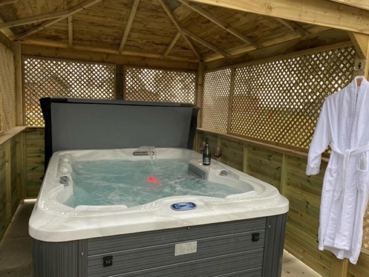 Hollicarrs - Bluebell Lodge Riccall Dış mekan fotoğraf